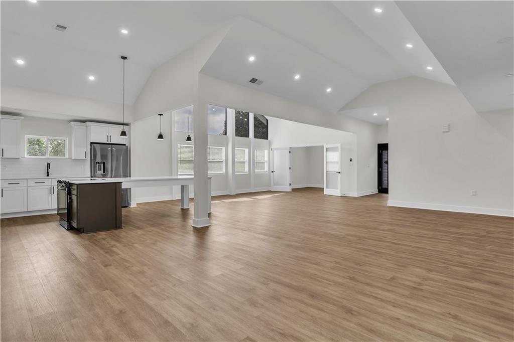 1365 Oakhaven Drive