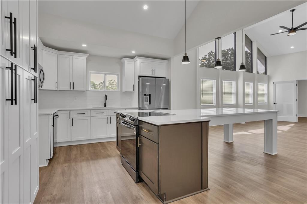 1365 Oakhaven Drive