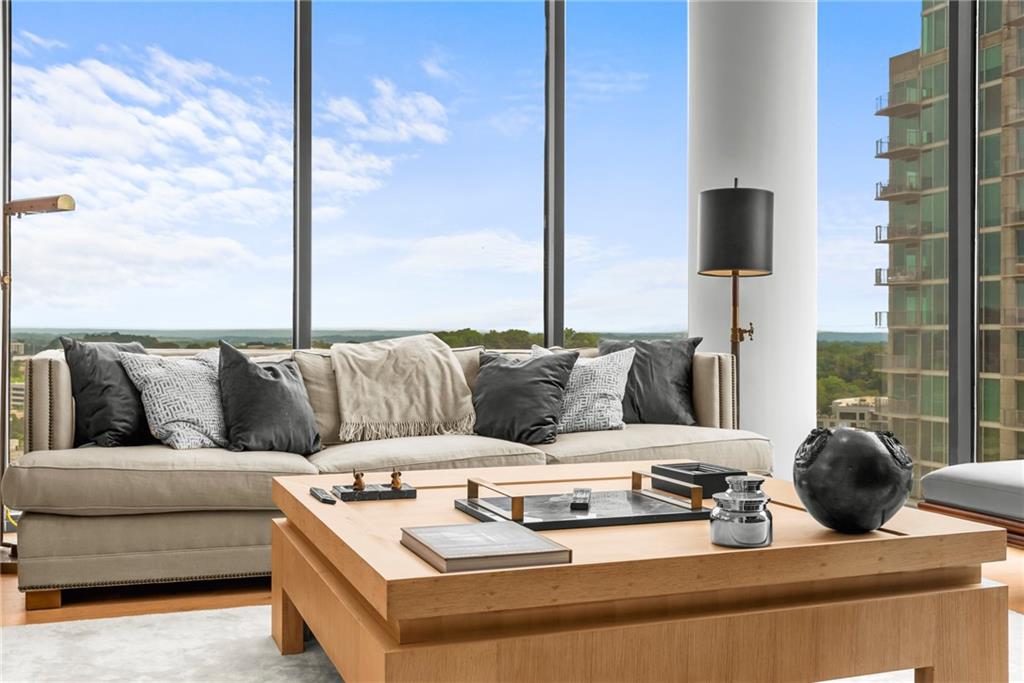 270 17th Street NW Unit 2012