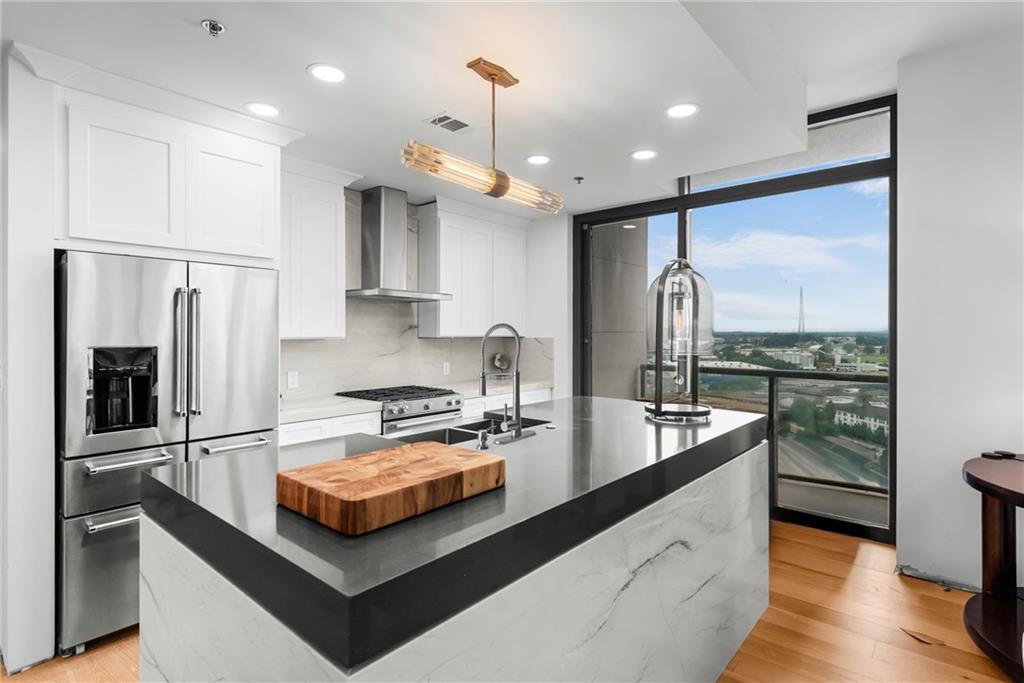 270 17th Street NW Unit 2012