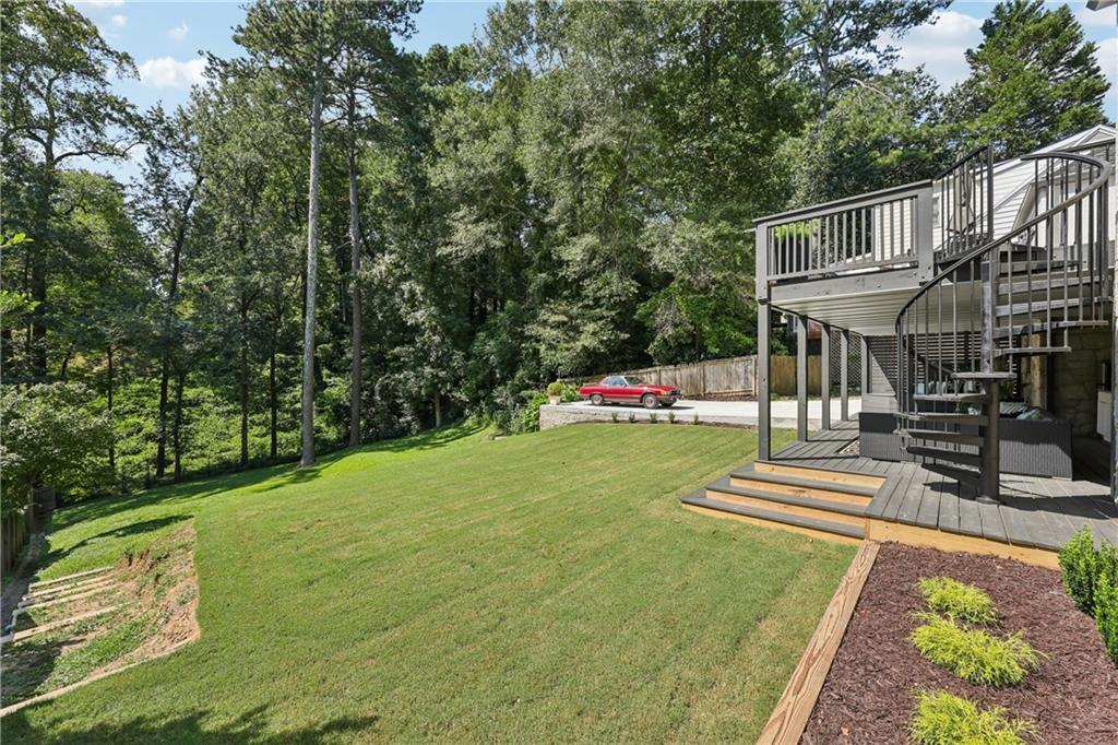879 Wildwood Road NE