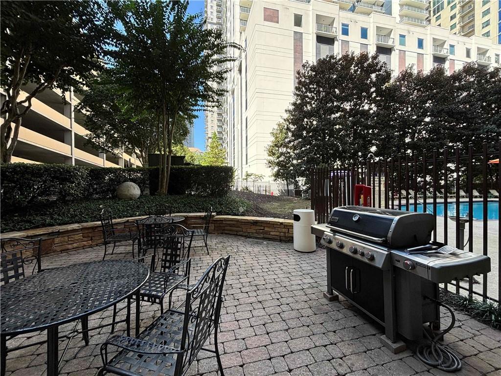 1101 Juniper Street NE Unit 808