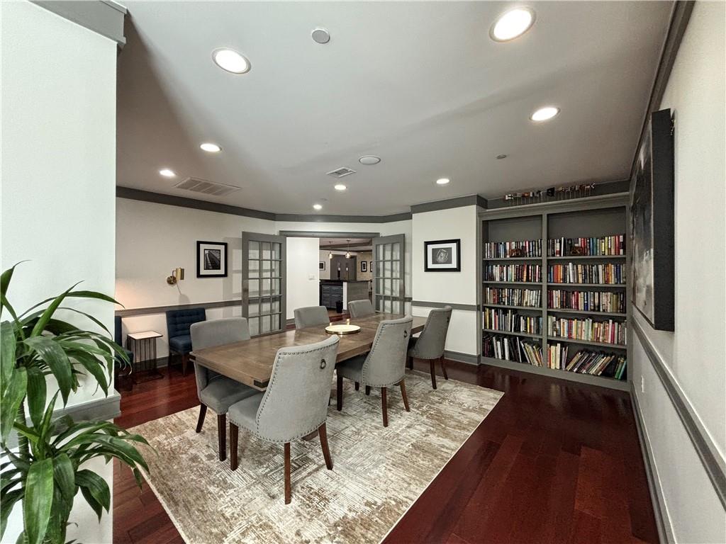 1101 Juniper Street NE Unit 808