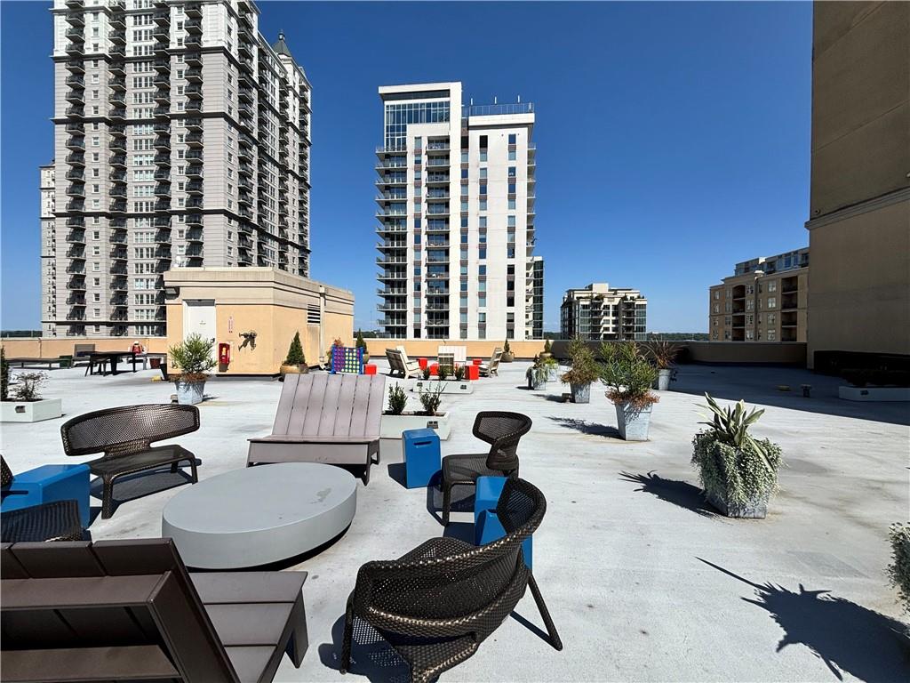 1101 Juniper Street NE Unit 808