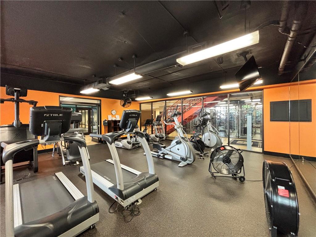 1101 Juniper Street NE Unit 808
