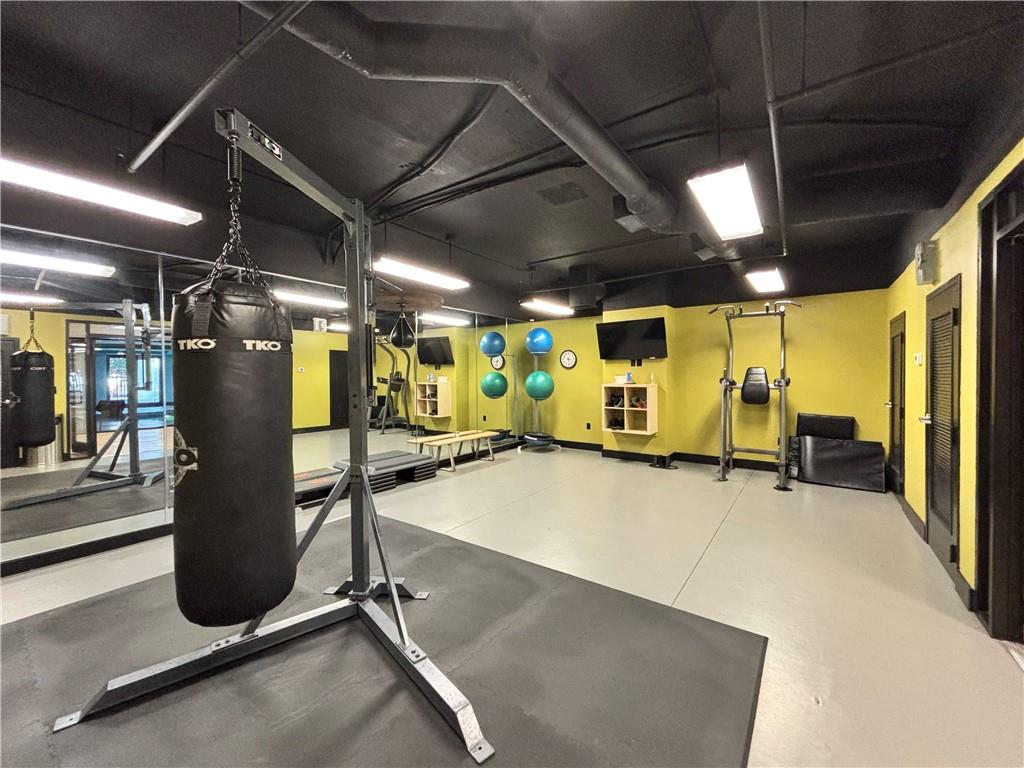 1101 Juniper Street NE Unit 808