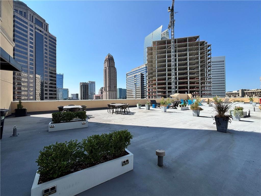 1101 Juniper Street NE Unit 808