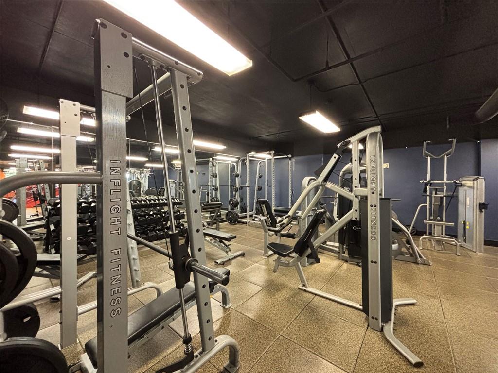 1101 Juniper Street NE Unit 808