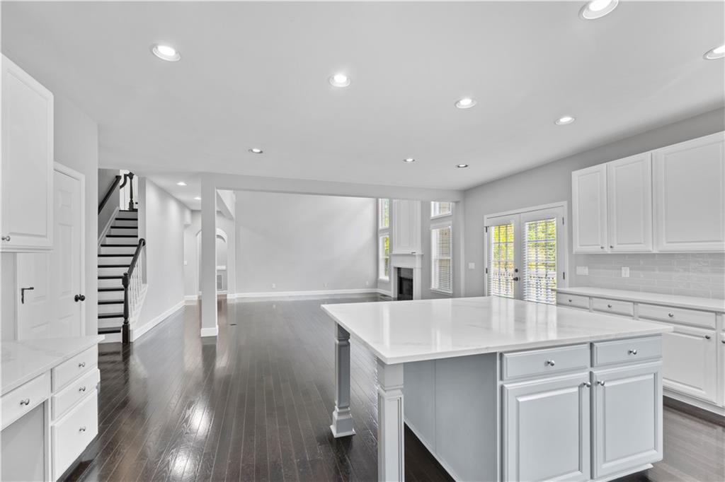 141 Ennisbrook Drive SE