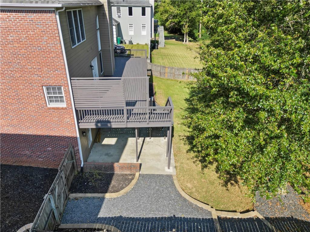 141 Ennisbrook Drive SE