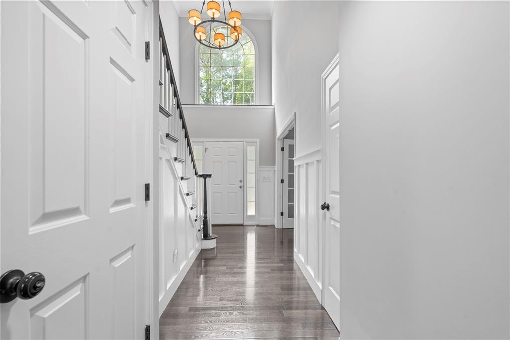 141 Ennisbrook Drive SE