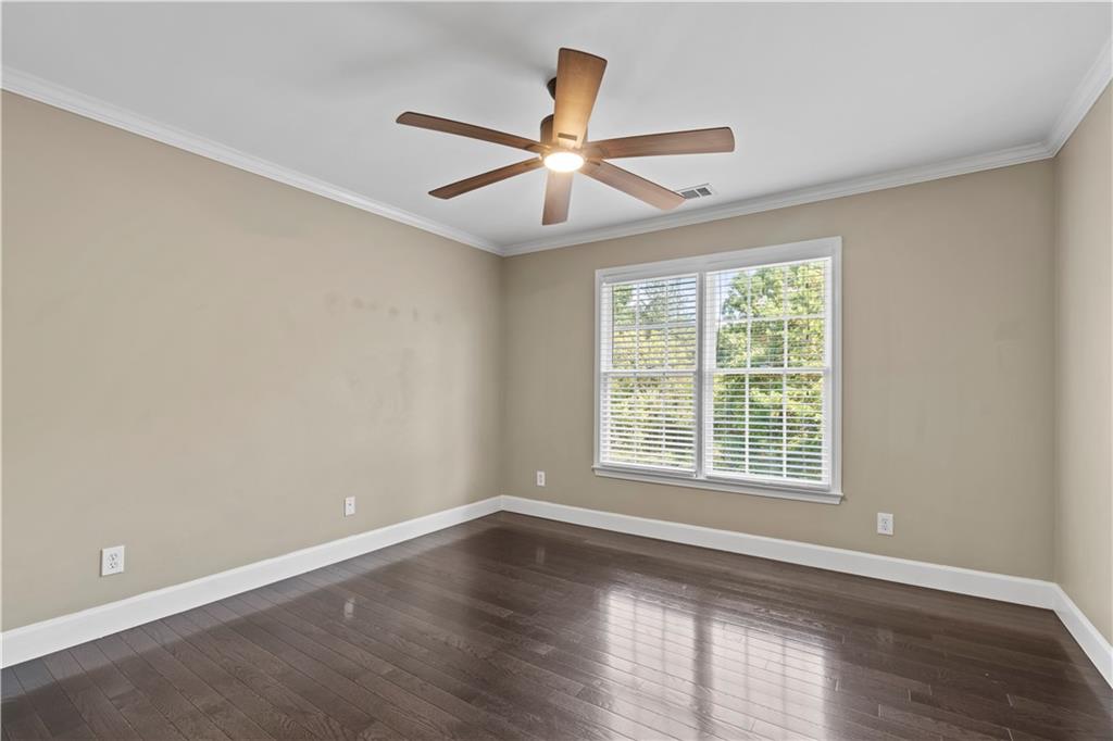 141 Ennisbrook Drive SE