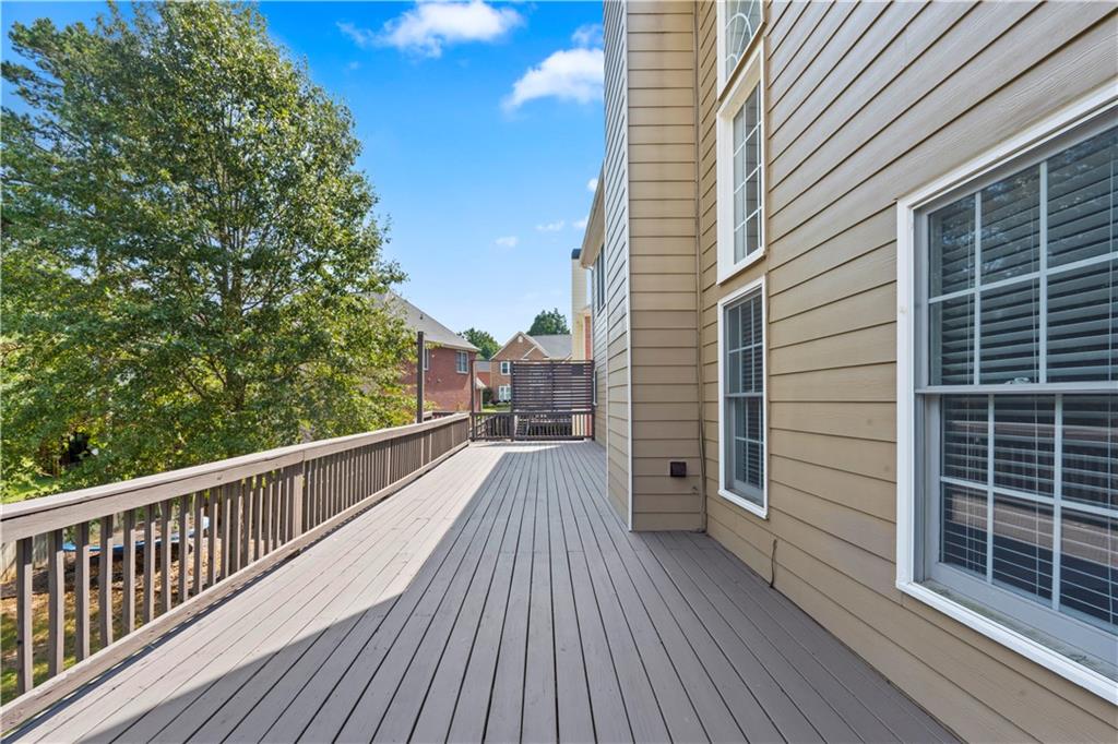 141 Ennisbrook Drive SE