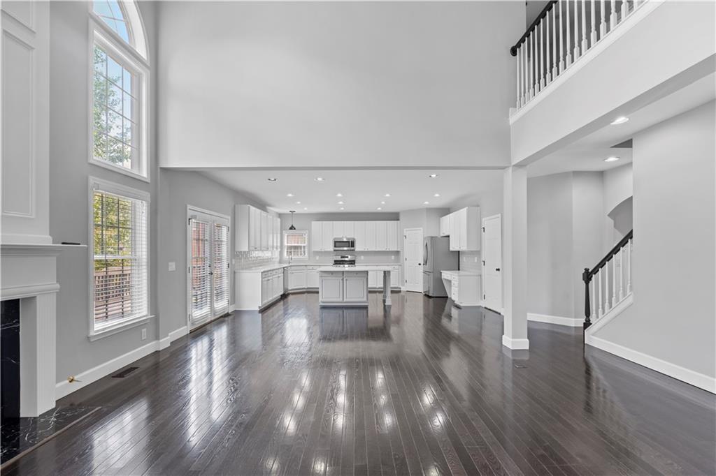 141 Ennisbrook Drive SE