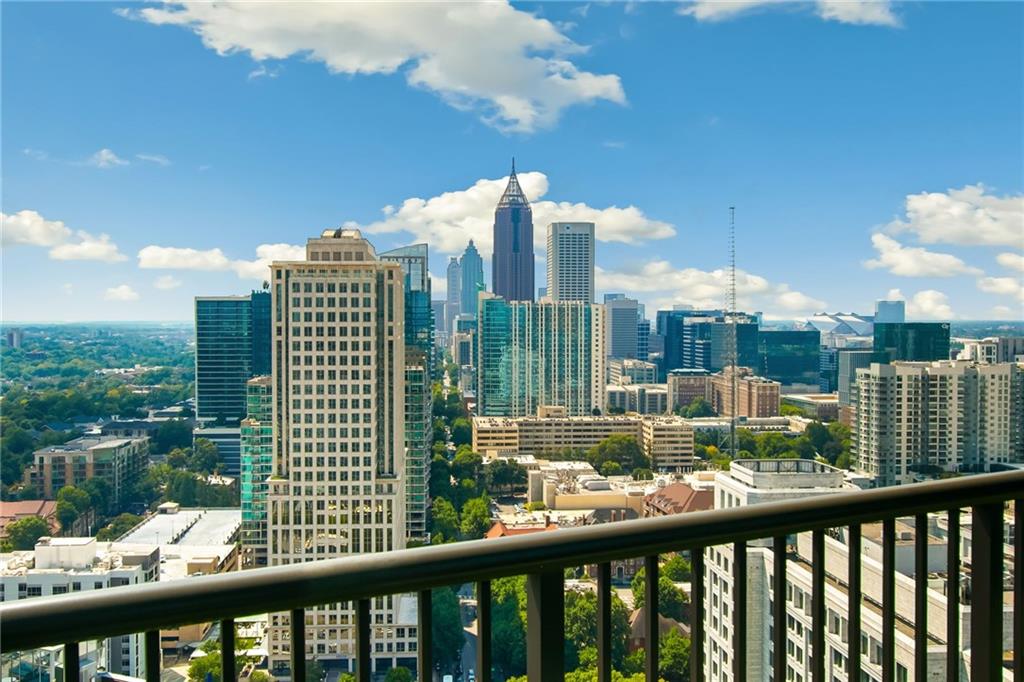 1080 Peachtree Street NE Unit 2907