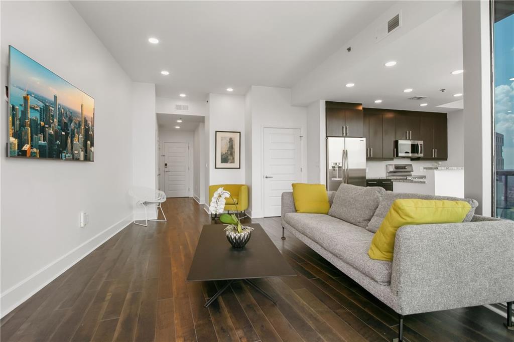 1080 Peachtree Street NE Unit 2907