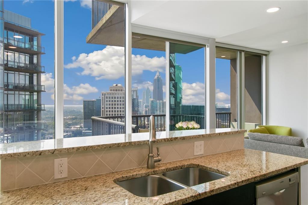 1080 Peachtree Street NE Unit 2907