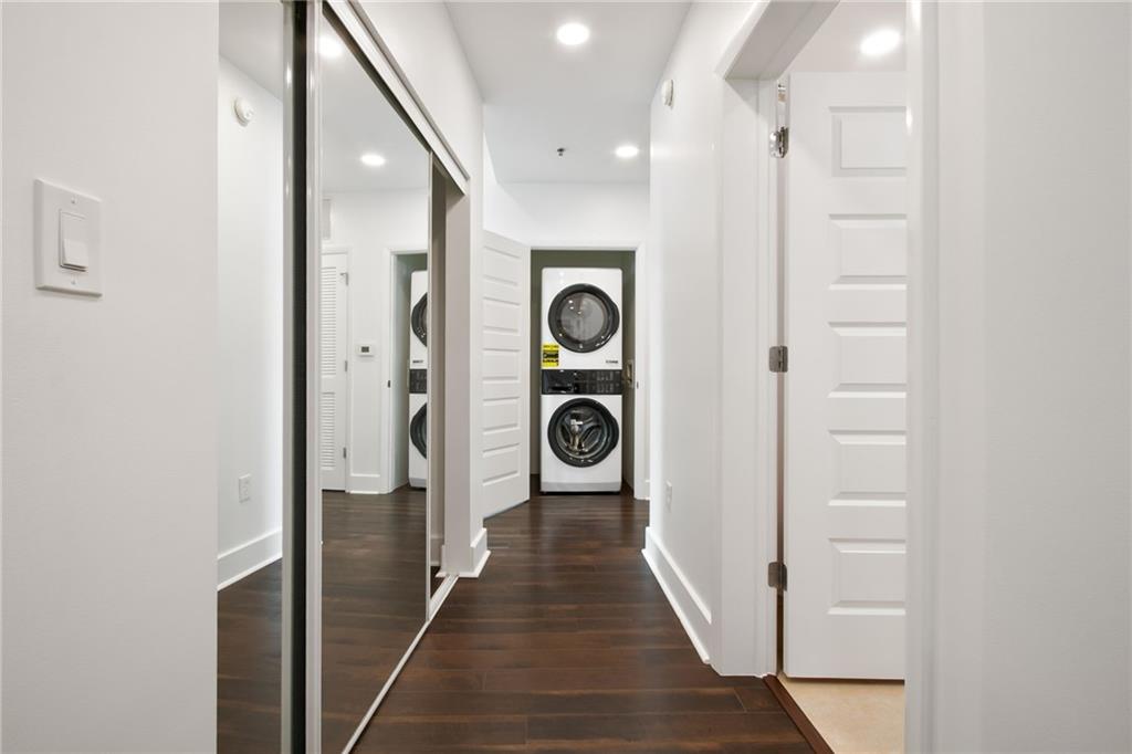 1080 Peachtree Street NE Unit 2907