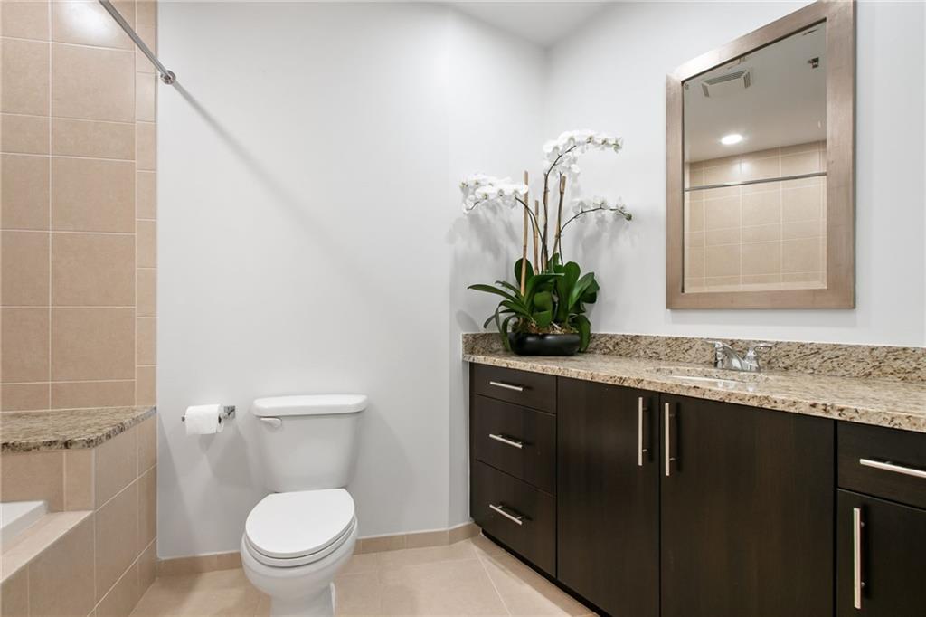 1080 Peachtree Street NE Unit 2907