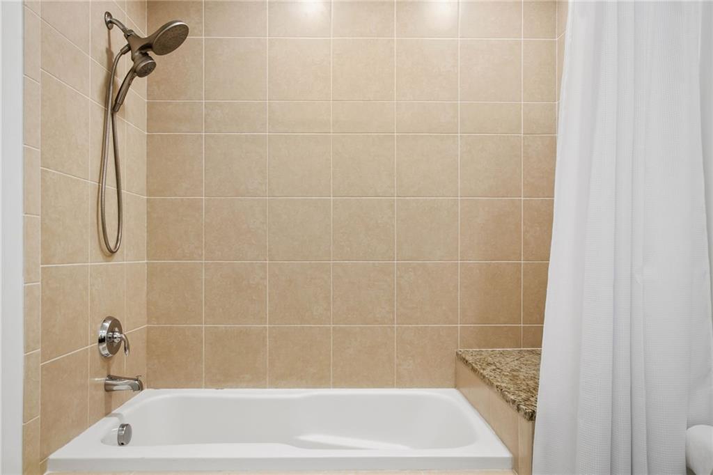 1080 Peachtree Street NE Unit 2907