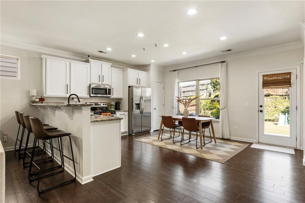 130 Village Trail