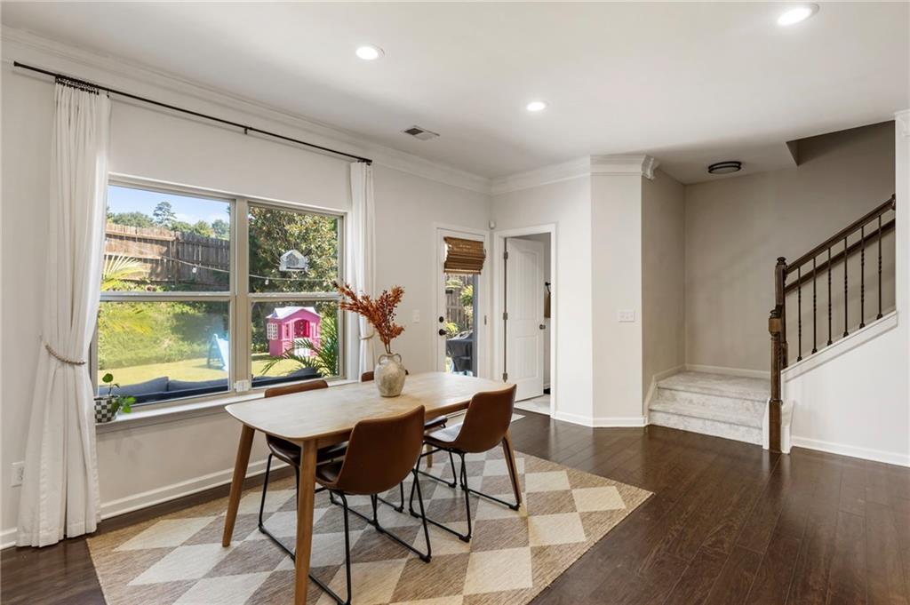 130 Village Trail