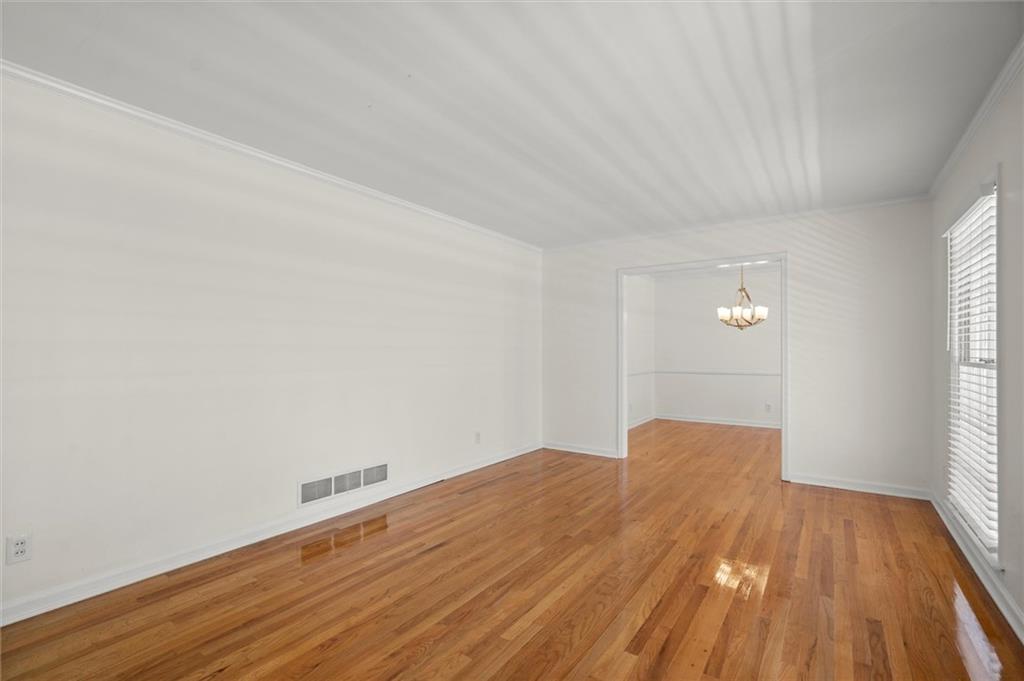 840 Hickory Drive SW