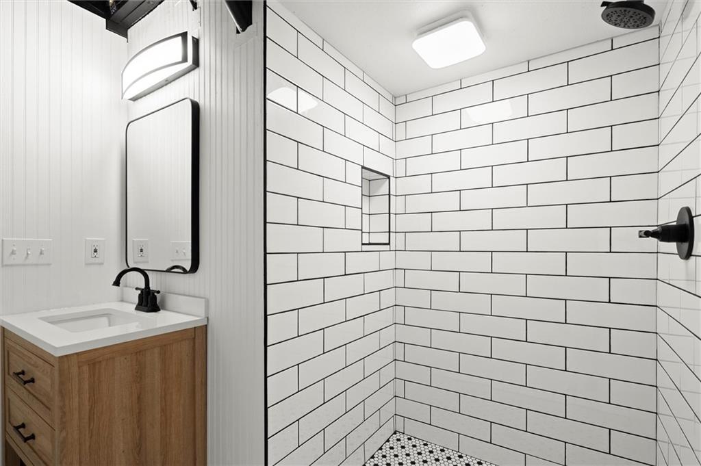 840 Hickory Drive SW