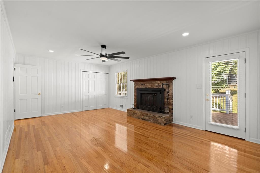 840 Hickory Drive SW