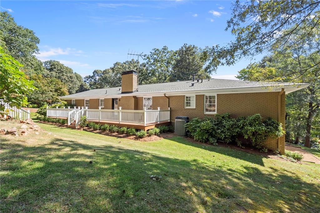 840 Hickory Drive SW