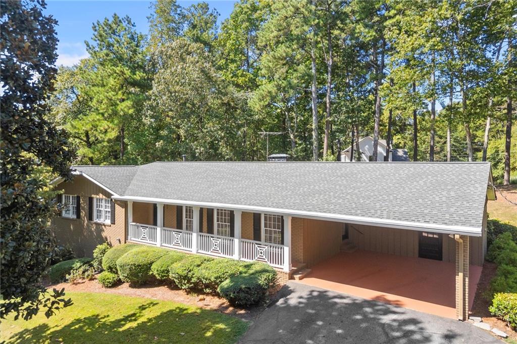 840 Hickory Drive SW