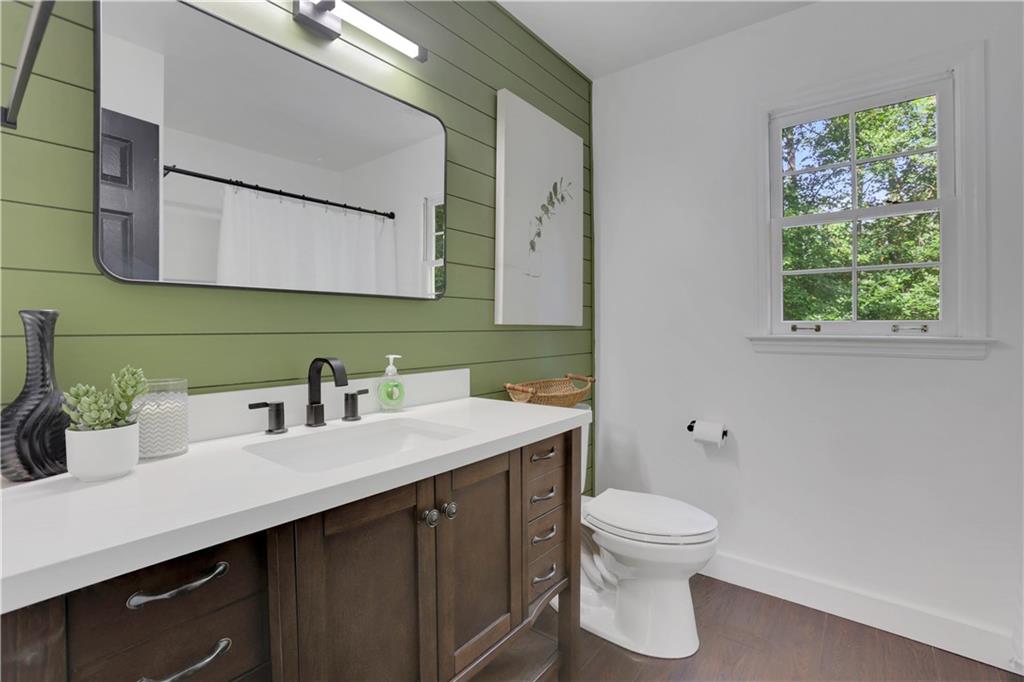 1307 Cobblestone Lane