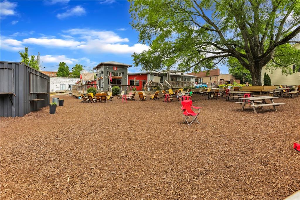 1307 Cobblestone Lane