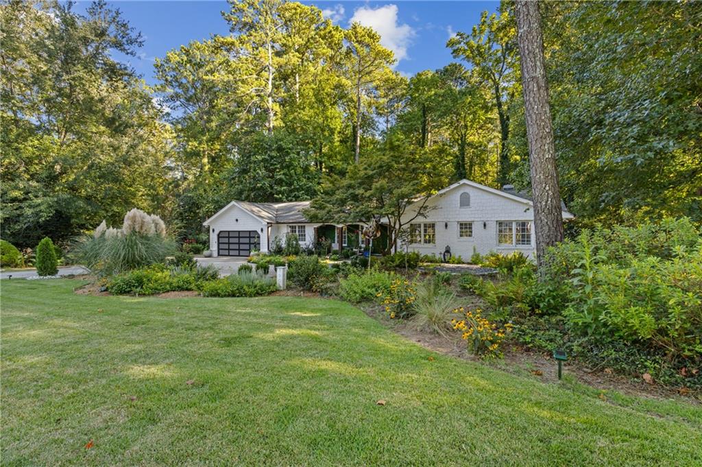 1905 Gainsborough Drive