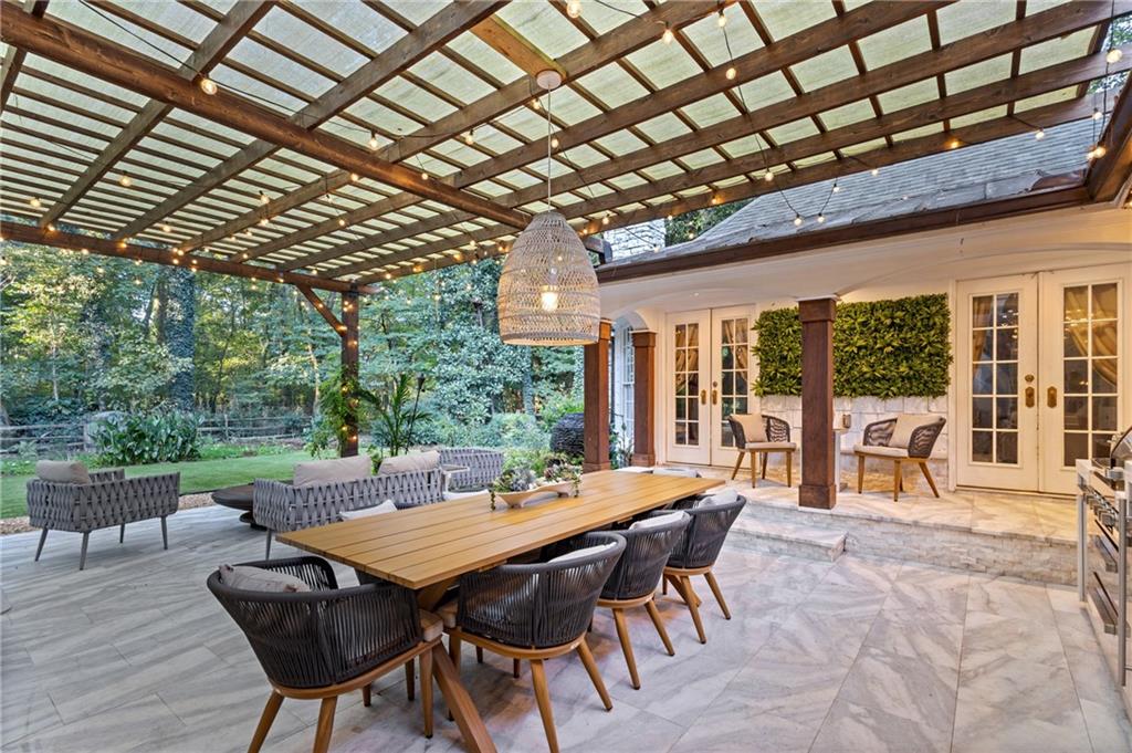 1905 Gainsborough Drive