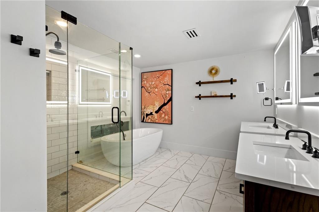 1905 Gainsborough Drive