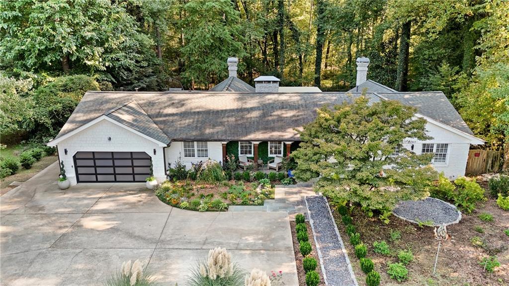 1905 Gainsborough Drive