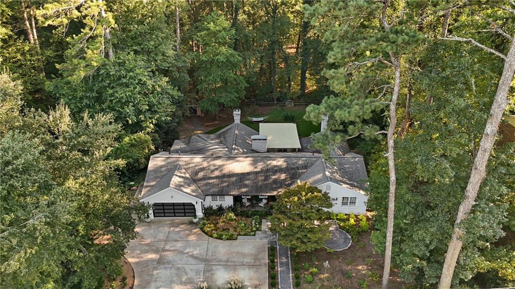 1905 Gainsborough Drive