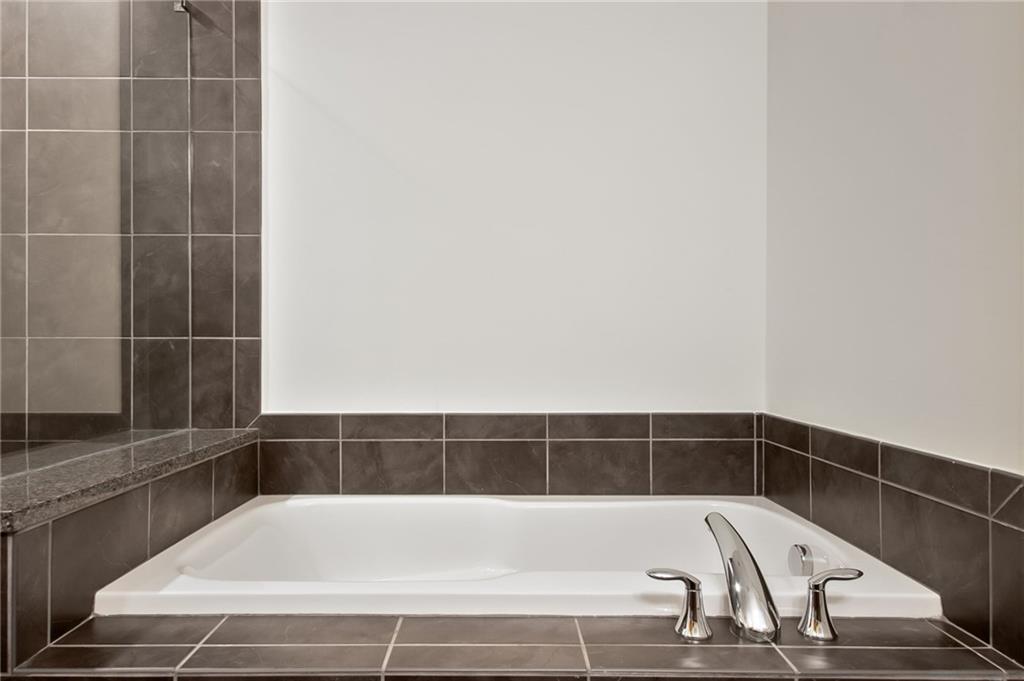 1080 Peachtree Street NE Unit 1304