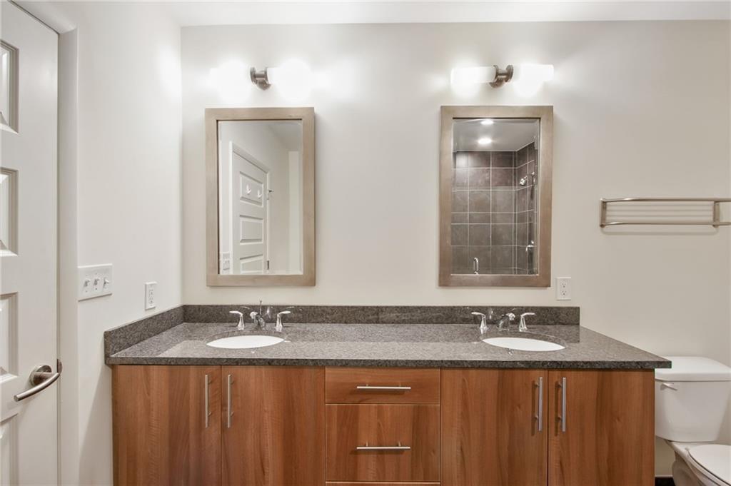 1080 Peachtree Street NE Unit 1304