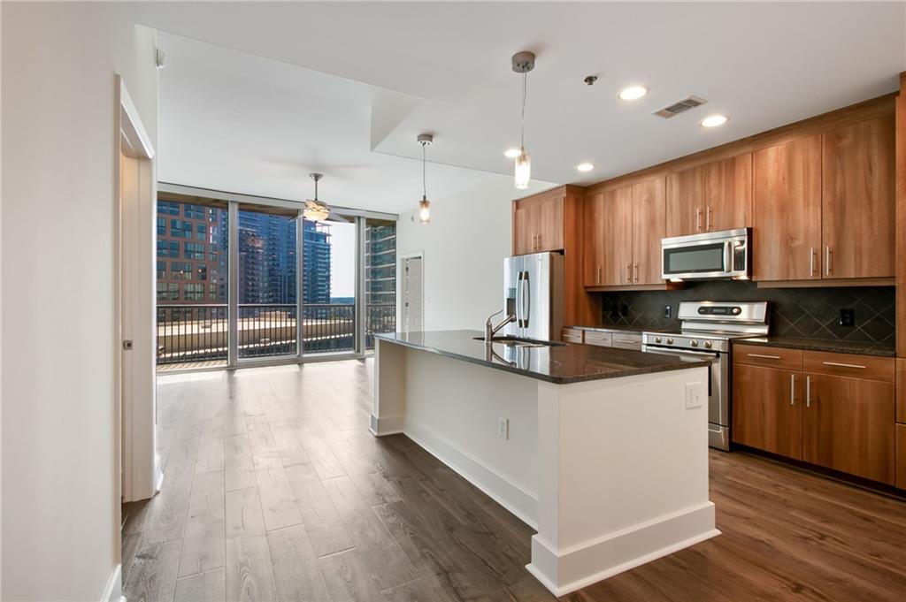 1080 Peachtree Street NE Unit 1304