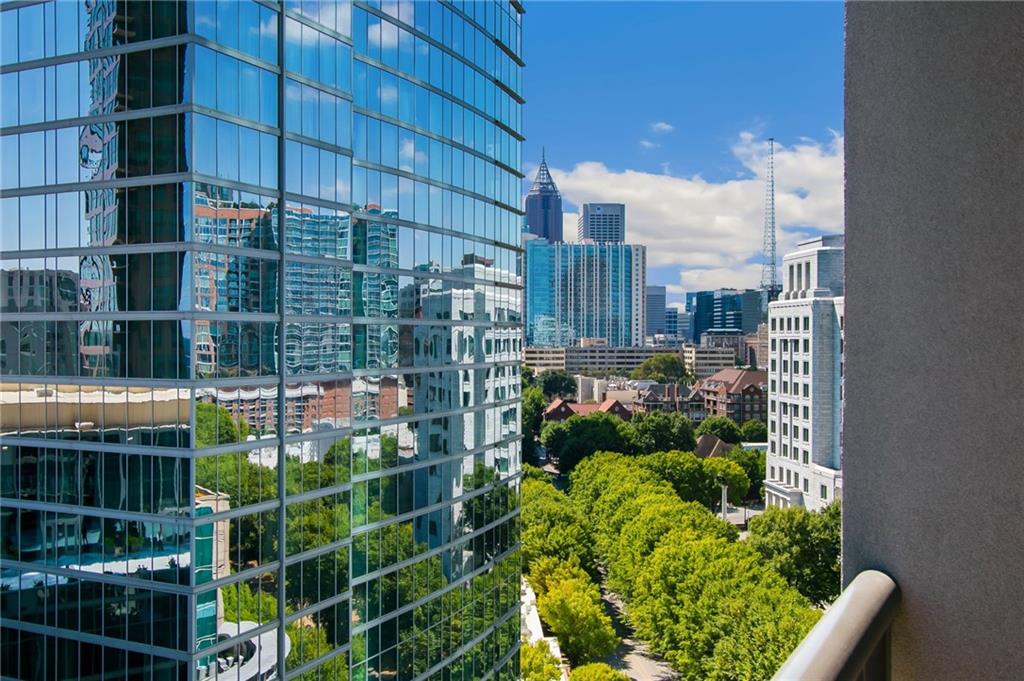 1080 Peachtree Street NE Unit 1304