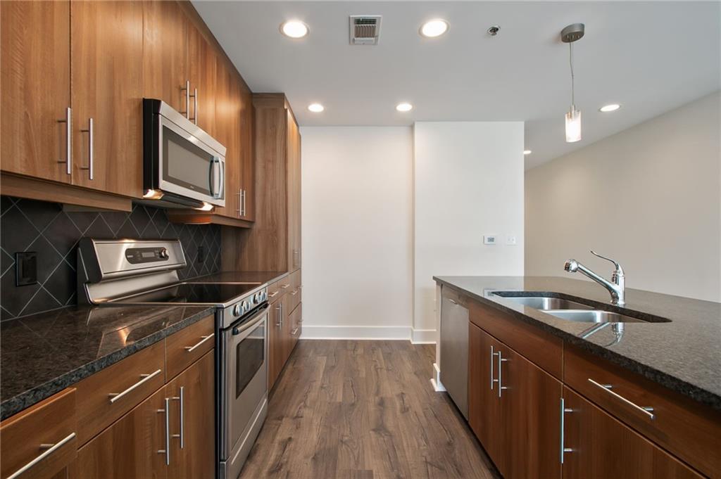 1080 Peachtree Street NE Unit 1304