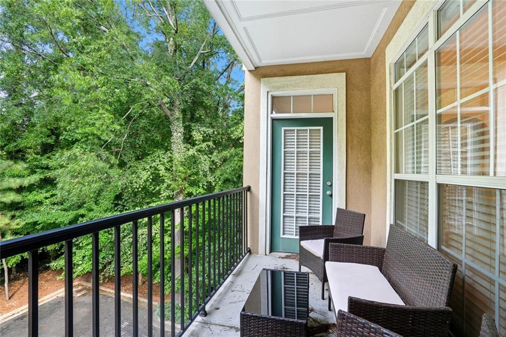 2306 Stratford Commons