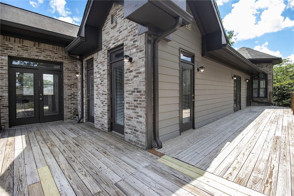 1260 Monroe Drive NE