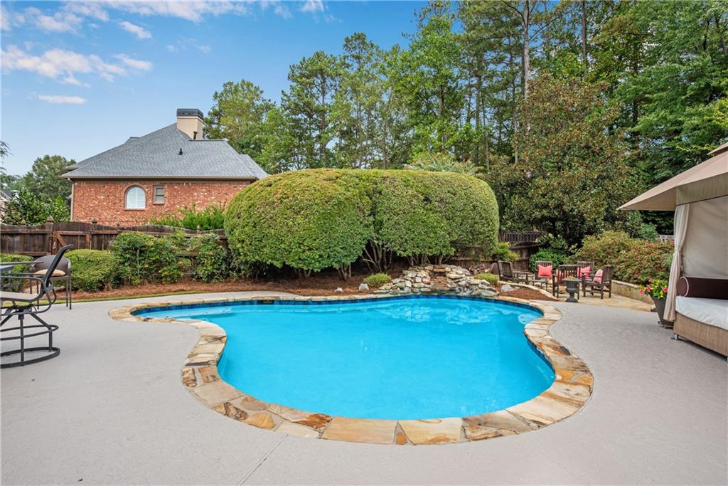 1850 E Gate Cove