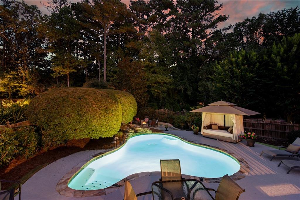 1850 E Gate Cove