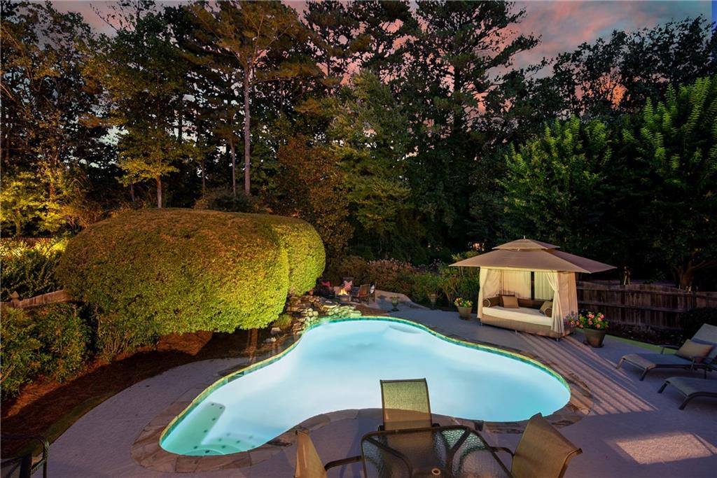 1850 E Gate Cove