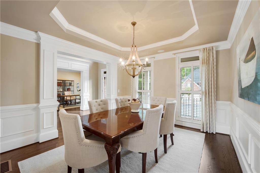 1850 E Gate Cove
