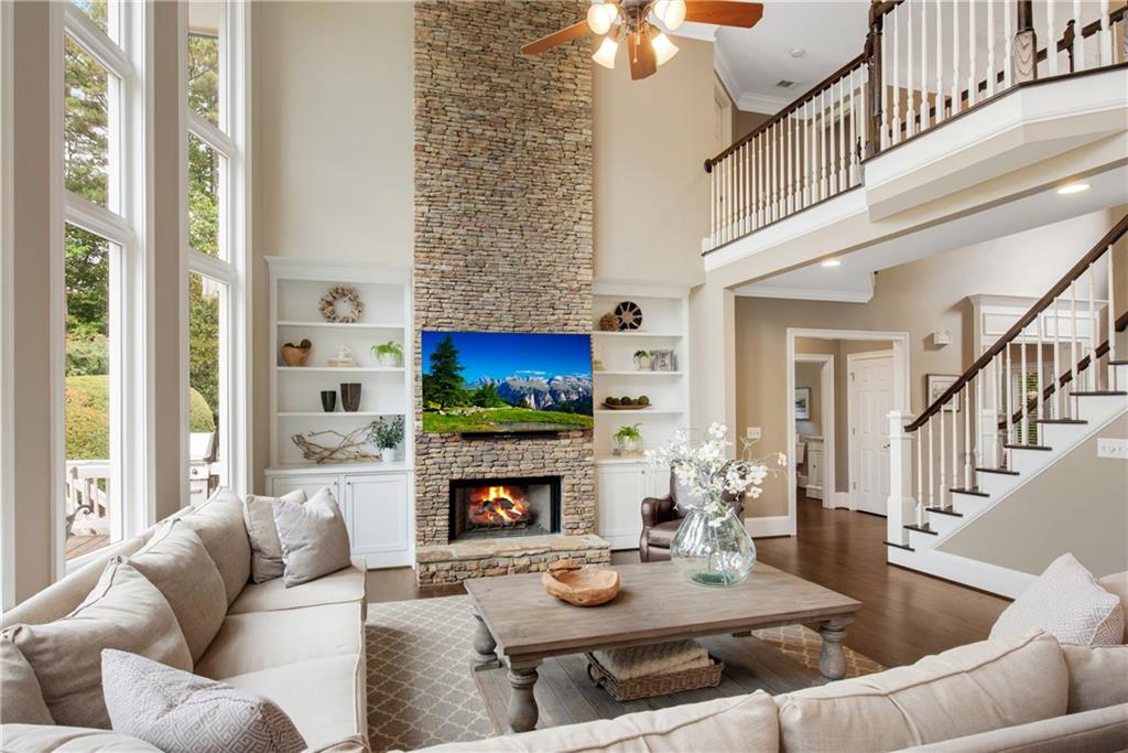 1850 E Gate Cove